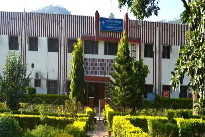 https://cache.careers360.mobi/media/colleges/social-media/media-gallery/12172/2021/1/4/Campus of Government Polytechnic Srinagar Garhwal_Campus-View.jpg